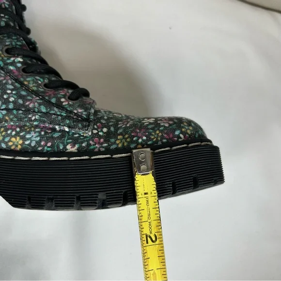 Sincerely Jules Harley Chunky Floral Lace-Up Canvas Combat Chic Boot 7.5 - Picture 15 of 16